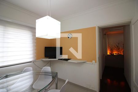 Apartamento à venda com 240m², 4 quartos e 3 vagasSala de almoço 
