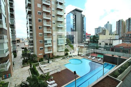 Apartamento à venda com 240m², 4 quartos e 3 vagasSacada do Quarto 1 - Suíte
