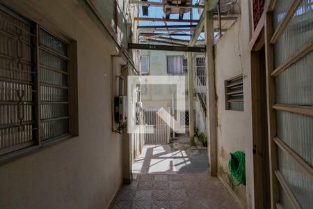 Casa à venda com 200m², 3 quartos e 4 vagas Casa à venda com 200m², 3 quartos e 4 vagasQuintal