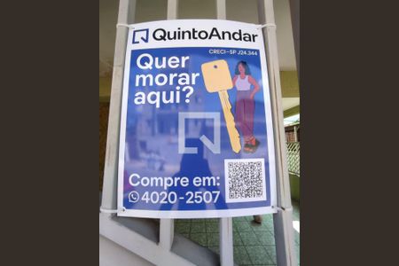 Casa à venda com 200m², 3 quartos e 4 vagas Casa à venda com 200m², 3 quartos e 4 vagasPlaca