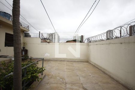Casa à venda com 250m², 3 quartos e 4 vagasÁrea de Serviço