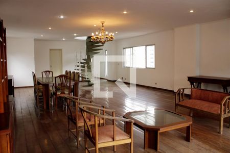 Sala de apartamento para alugar com 4 quartos, 250m² em Vila Maia, Guarujá