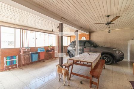 Casa à venda com 360m², 3 quartos e 2 vagasQuintal