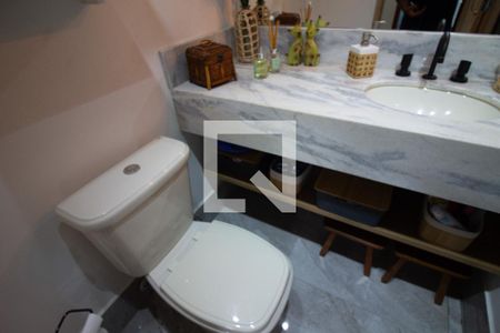 Apartamento à venda com 107m², 3 quartos e 2 vagasBanheiro Social