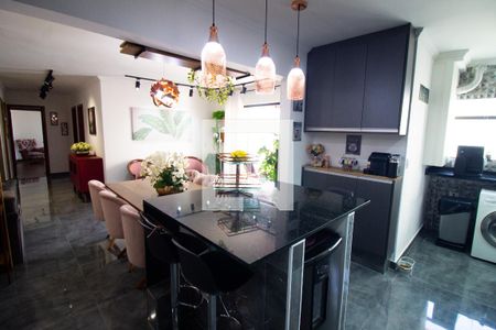 Apartamento à venda com 107m², 3 quartos e 2 vagasCozinha