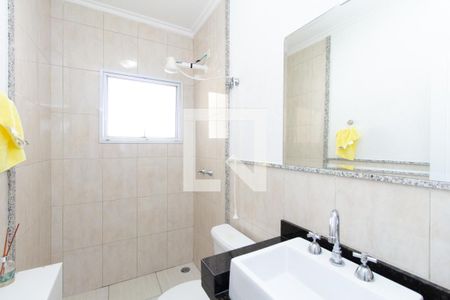 Casa à venda com 150m², 3 quartos e 3 vagasBanheiro do Quarto 2