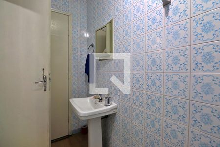 Casa à venda com 171m², 3 quartos e 2 vagasBanheiro de serviço