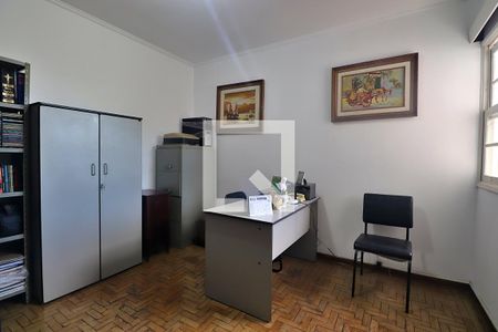 Casa à venda com 171m², 3 quartos e 2 vagasQuarto 2