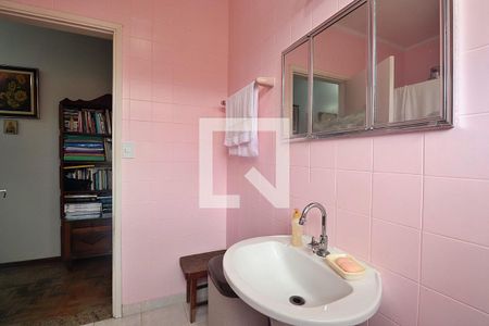 Casa à venda com 171m², 3 quartos e 2 vagasBanheiro Social