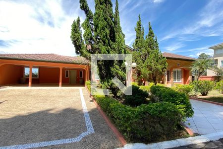 Casa de condomínio à venda com 1400m², 5 quartos e 6 vagasGaragem