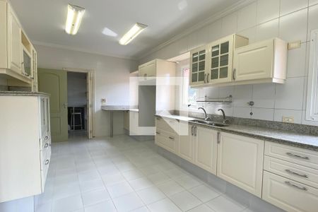 Casa de condomínio à venda com 1400m², 5 quartos e 6 vagasCozinha