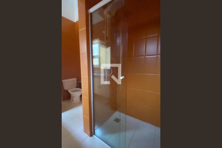 Casa de condomínio à venda com 1400m², 5 quartos e 6 vagasBanheiro da Suíte 4