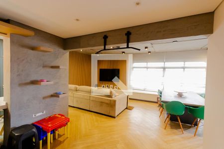 Apartamento à venda com 140m², 3 quartos e 2 vagas Apartamento à venda com 140m², 3 quartos e 2 vagasHall