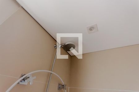 Apartamento à venda com 140m², 3 quartos e 2 vagas Apartamento à venda com 140m², 3 quartos e 2 vagasChuveiro