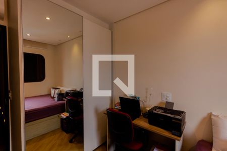 Apartamento à venda com 140m², 3 quartos e 2 vagas Apartamento à venda com 140m², 3 quartos e 2 vagasQuarto