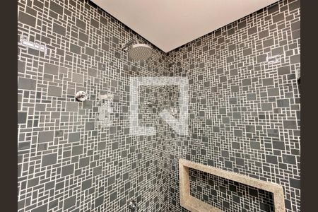 Apartamento à venda com 160m², 3 quartos e 3 vagas Apartamento à venda com 160m², 3 quartos e 3 vagasBanheiro da suíte 2