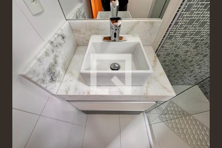 Apartamento à venda com 160m², 3 quartos e 3 vagas Apartamento à venda com 160m², 3 quartos e 3 vagasBanheiro da suíte 2