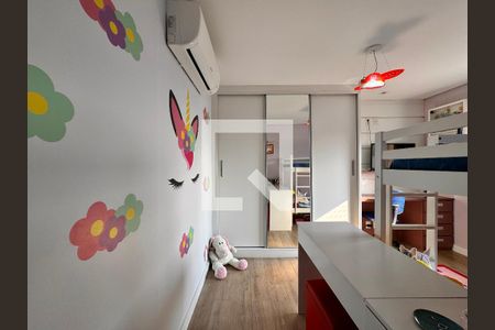 Apartamento à venda com 160m², 3 quartos e 3 vagas Apartamento à venda com 160m², 3 quartos e 3 vagasSuite 1