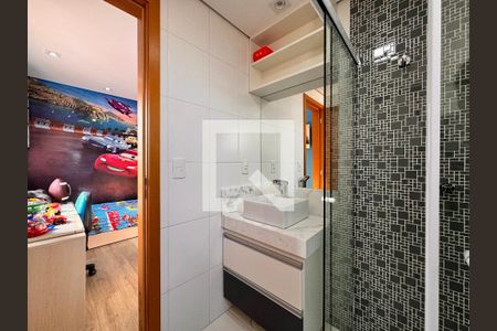 Apartamento à venda com 160m², 3 quartos e 3 vagas Apartamento à venda com 160m², 3 quartos e 3 vagasBanheiro da suíte 2