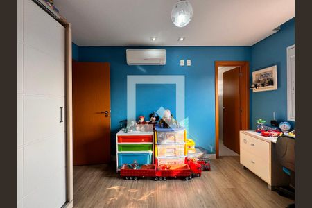 Apartamento à venda com 160m², 3 quartos e 3 vagas Apartamento à venda com 160m², 3 quartos e 3 vagasSuite 2