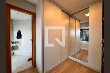 Apartamento à venda com 160m², 3 quartos e 3 vagas Apartamento à venda com 160m², 3 quartos e 3 vagasCloset suite 3