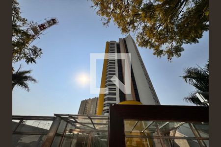 Apartamento à venda com 160m², 3 quartos e 3 vagas Apartamento à venda com 160m², 3 quartos e 3 vagasFachada