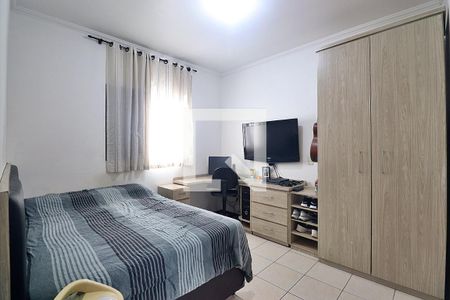 Casa à venda com 140m², 3 quartos e 3 vagasSuíte 3