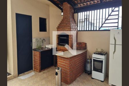 Casa de condomínio à venda com 167m², 3 quartos e 2 vagas
