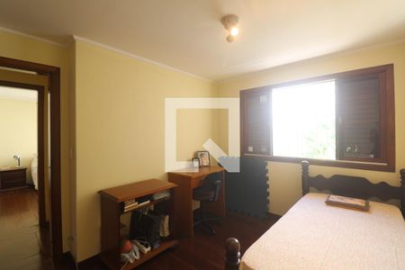 Casa à venda com 277m², 4 quartos e 5 vagasQuarto 3 