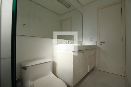 Apartamento para alugar com 280m², 3 quartos e 3 vagasBanheiro 1