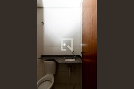 Apartamento para alugar com 36m², 2 quartos e sem vagaBanheiro