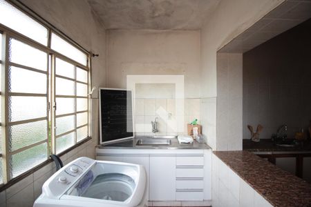 Casa à venda com 360m², 6 quartos e 1 vagaCasa 1 - Área de Serviço