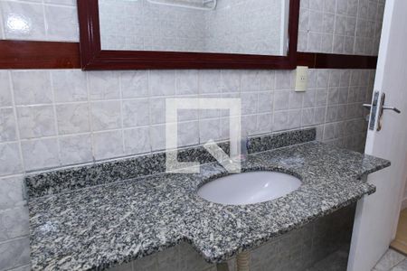 Casa à venda com 180m², 4 quartos e 7 vagas Casa à venda com 180m², 4 quartos e 7 vagasBanheiro da Sala 3 (2º Andar)