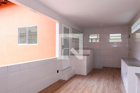 Casa à venda com 180m², 4 quartos e 7 vagas Casa à venda com 180m², 4 quartos e 7 vagasVaranda Gourmet (2º Andar)