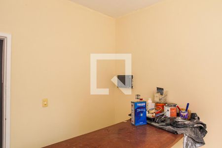 Casa à venda com 180m², 4 quartos e 7 vagas Casa à venda com 180m², 4 quartos e 7 vagasQuarto de Serviço (1º Andar)