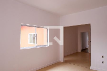 Casa à venda com 180m², 4 quartos e 7 vagas Casa à venda com 180m², 4 quartos e 7 vagasSala 2 (2º Andar)