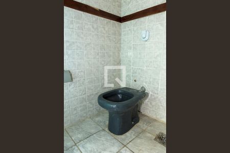 Casa à venda com 180m², 4 quartos e 7 vagas Casa à venda com 180m², 4 quartos e 7 vagasBanheiro da Sala 3 (2º Andar)