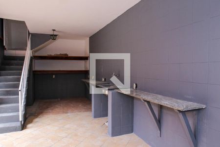 Casa à venda com 180m², 4 quartos e 7 vagas Casa à venda com 180m², 4 quartos e 7 vagasVaranda Gourmet (1º Andar)