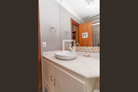 Apartamento à venda com 70m², 3 quartos e 1 vaga Apartamento à venda com 70m², 3 quartos e 1 vagaBanheiro