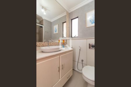 Apartamento à venda com 70m², 3 quartos e 1 vaga Apartamento à venda com 70m², 3 quartos e 1 vagaBanheiro