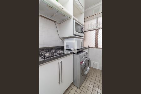 Apartamento à venda com 70m², 3 quartos e 1 vaga Apartamento à venda com 70m², 3 quartos e 1 vagaCozinha e Área de Serviço