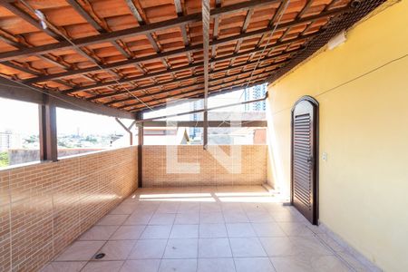 Casa à venda com 160m², 3 quartos e 1 vagaVaranda