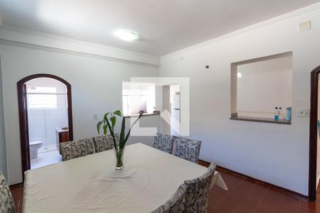 Casa à venda com 160m², 3 quartos e 1 vagaCopa