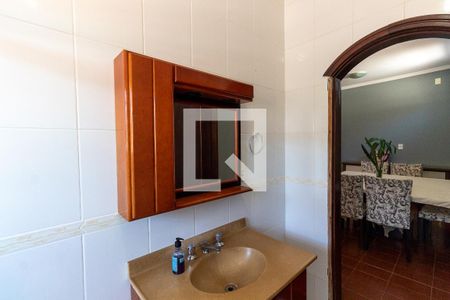 Casa à venda com 160m², 3 quartos e 1 vagaBanheiro 2