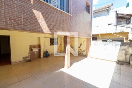 Casa à venda com 160m², 3 quartos e 1 vagaQuintal