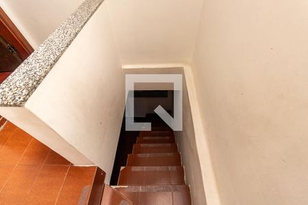 Casa à venda com 160m², 3 quartos e 1 vagaEscada