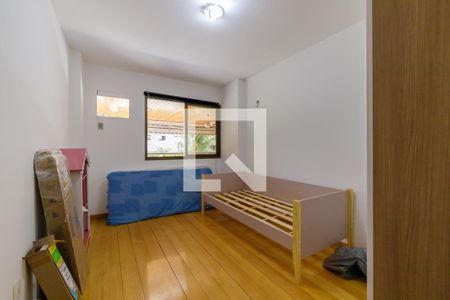 Apartamento à venda com 160m², 3 quartos e 2 vagasQuarto 1