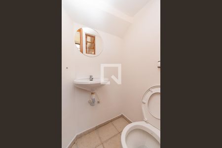 Lavabo de casa de condomínio para alugar com 2 quartos, 60m² em Residencial Burato, Campinas