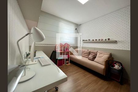 Apartamento à venda com 155m², 4 quartos e 4 vagasQuarto 3