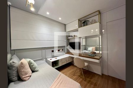 Apartamento à venda com 155m², 4 quartos e 4 vagasQuarto 2